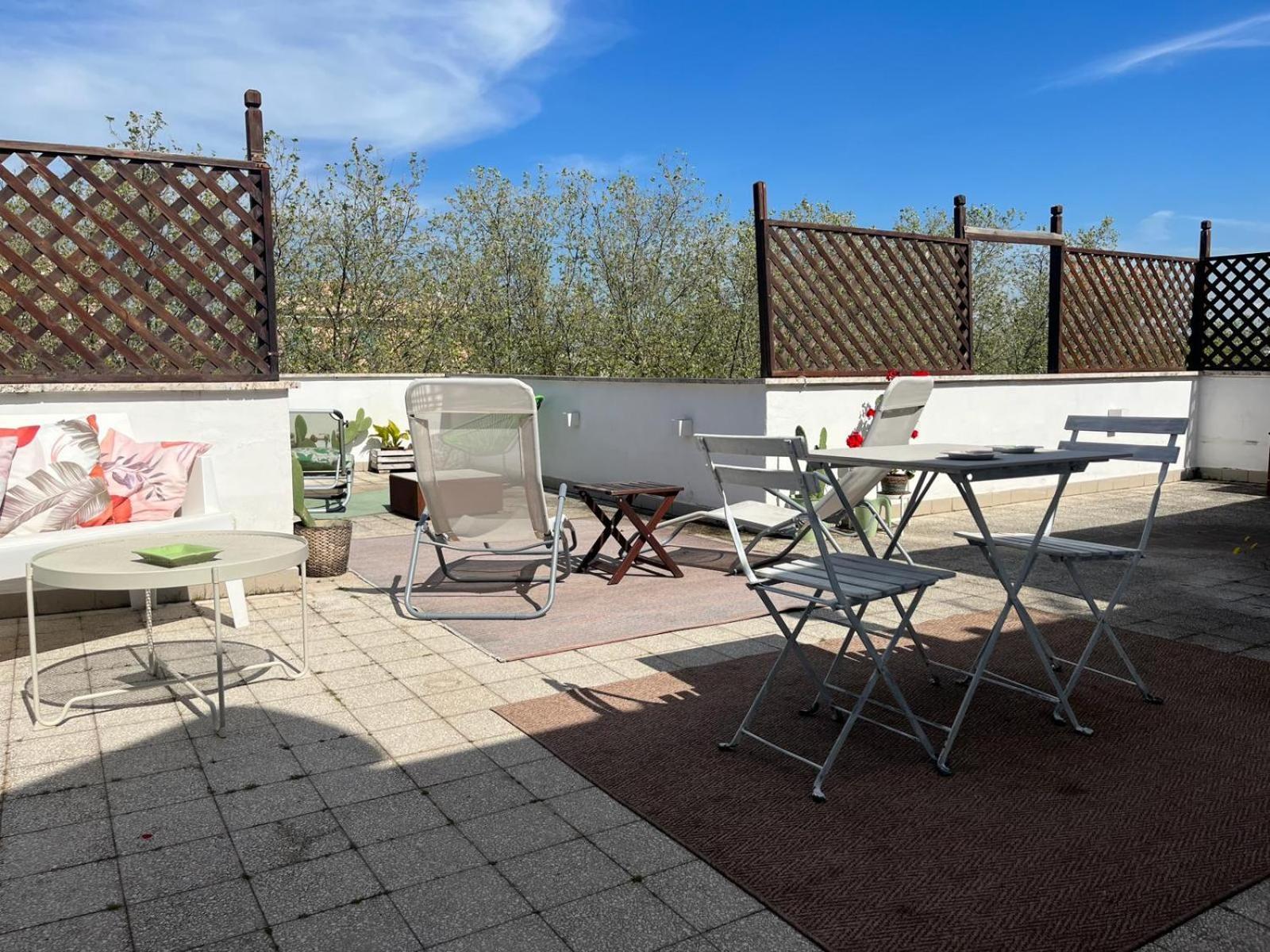 Monteverde Double Terrace Penthouse * Rom